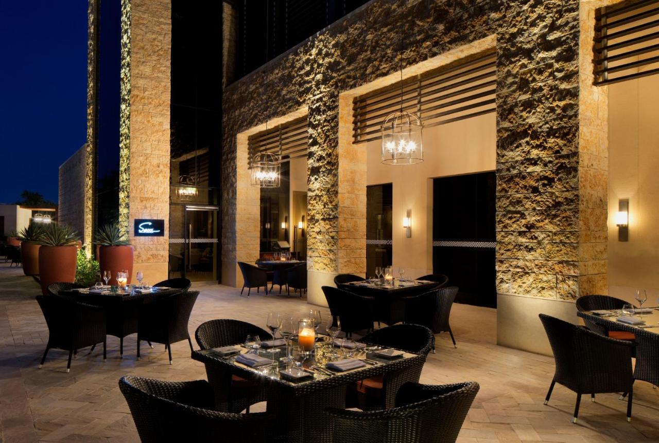 The Westin Abu Dhabi Golf Resort&Spa Exterior foto The Terrace